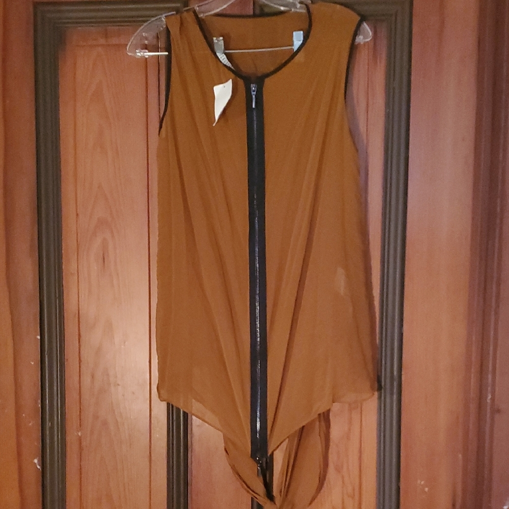 Nwt Au Sz 8 Elegant Brown Trimmed Semisheer Top With Ties And Black ZippeOn Back